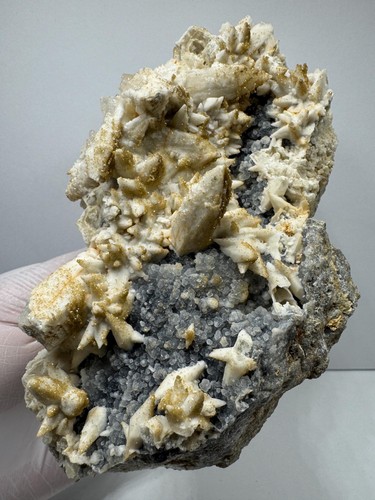 Raro manganocalcite f103 - /,